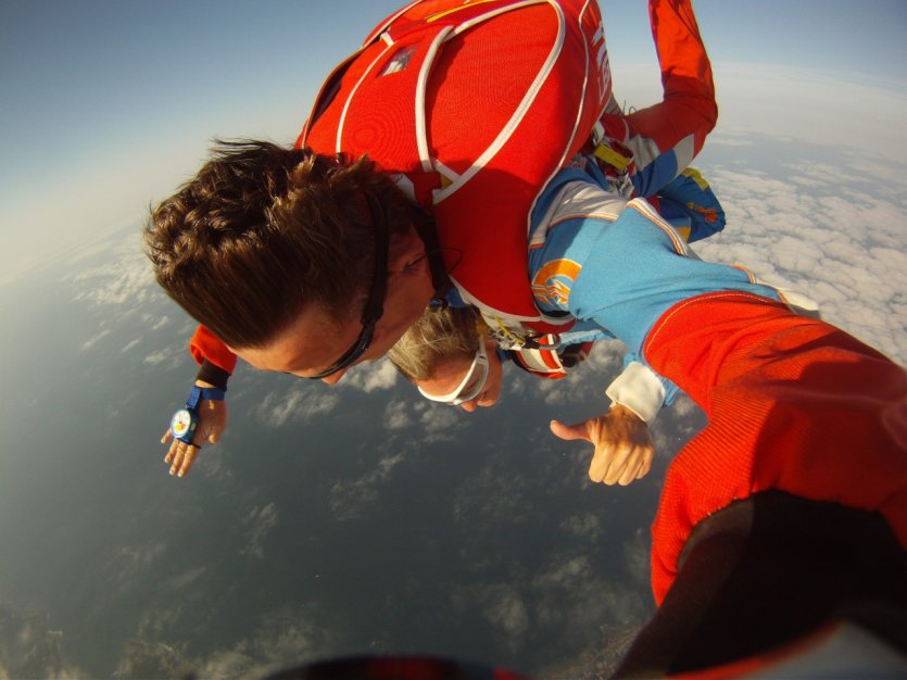 <p>Chute libre</p>
