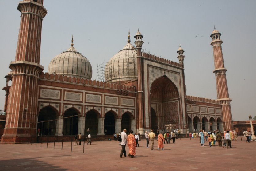 La mosquée Jama Masjid est la plus grande mosquée d'Inde.
