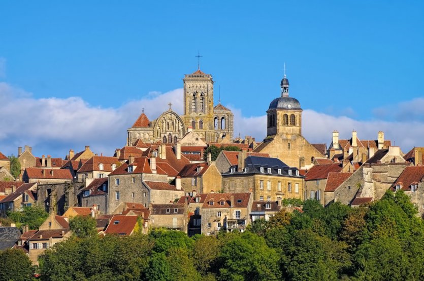 Le village de Vézelay.