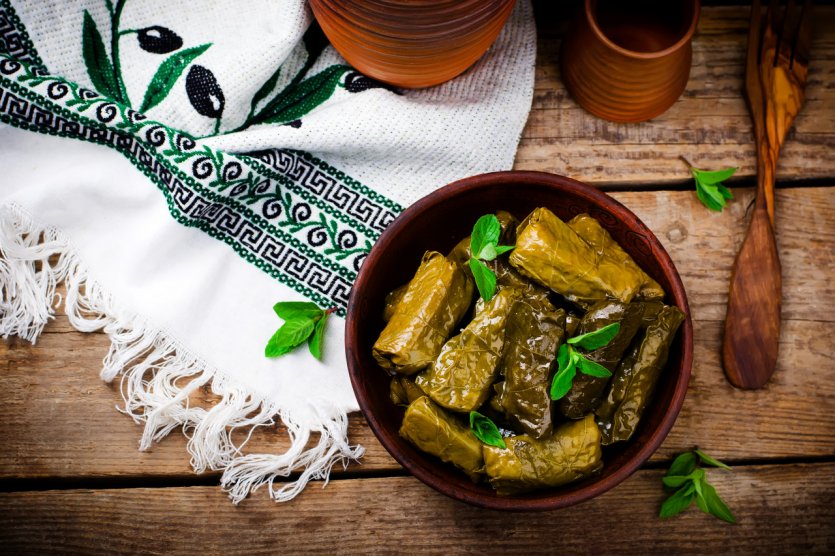Dolmadakias.