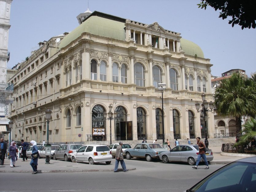 Théâtre d'Alger.