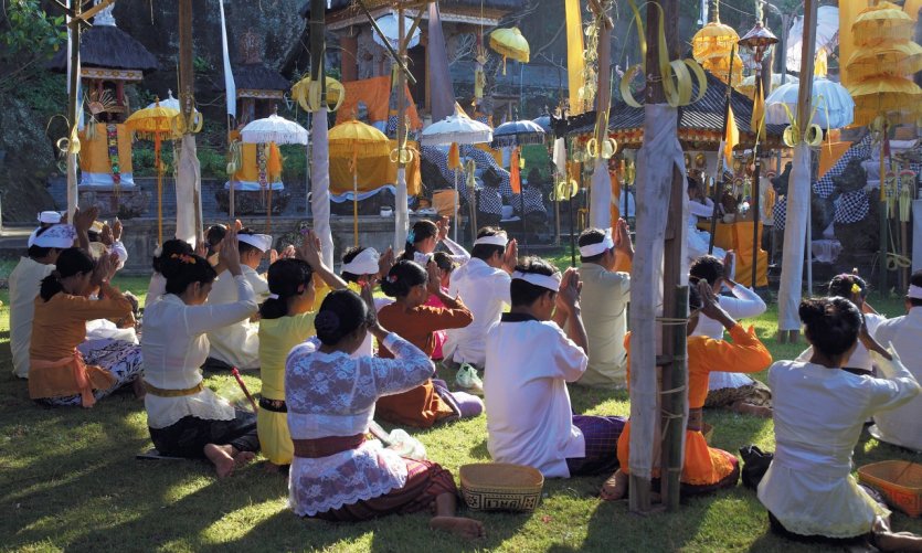Fête annuelle du temple Pura Rambut Siwi. Fête annuelle du temple Pura Rambut Siwi.