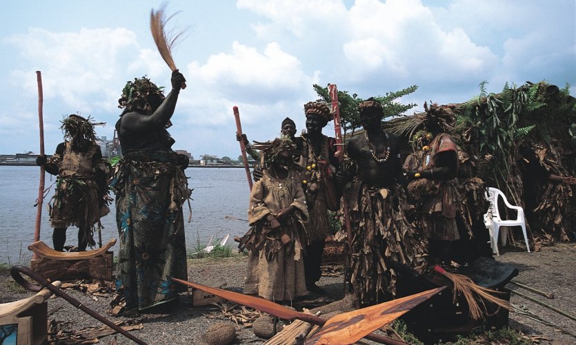 Fête traditionnelle du Ngondo célébrée par le peuple Sawa. Fête traditionnelle du Ngondo célébrée par le peuple Sawa.
