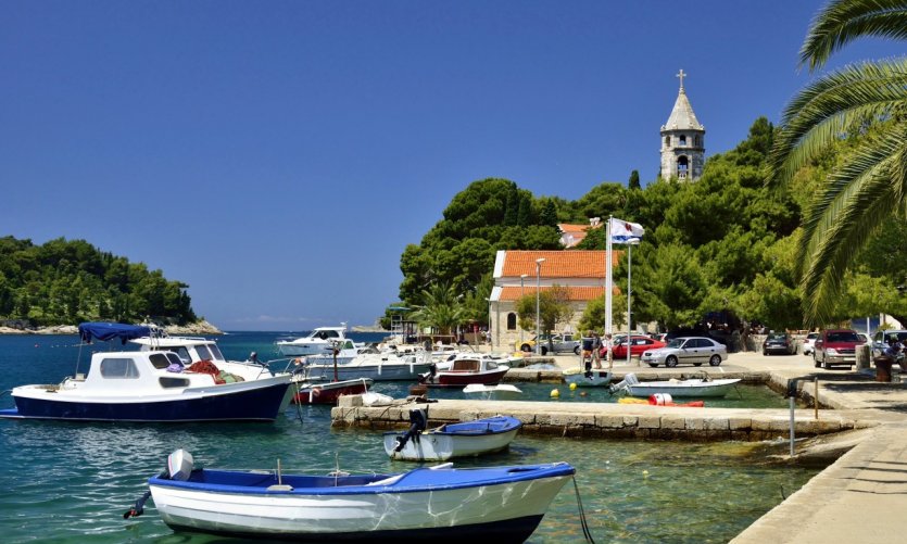 <p>Le port de Cavtat.</p> <p>Le port de Cavtat.</p>