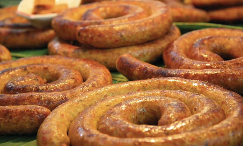 Saucisses traditionnelles du nord de la Thaïlande. Saucisses traditionnelles du nord de la Thaïlande.