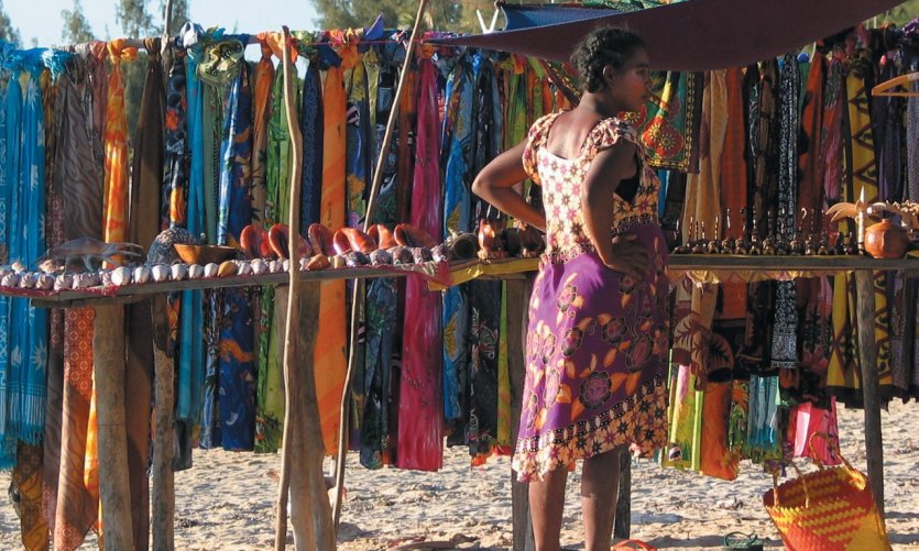 Saleswoman on Ifaty beach Saleswoman on Ifaty beach
