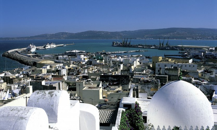Panorama sur le port de Tanger. Panorama sur le port de Tanger.