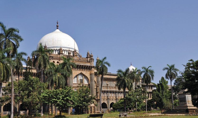 Chhatrapati Shivaji Maharaj Vastu Sangrahalaya (Prince of Wales Museum), Mumbai. Chhatrapati Shivaji Maharaj Vastu Sangrahalaya (Prince of Wales Museum), Mumbai.