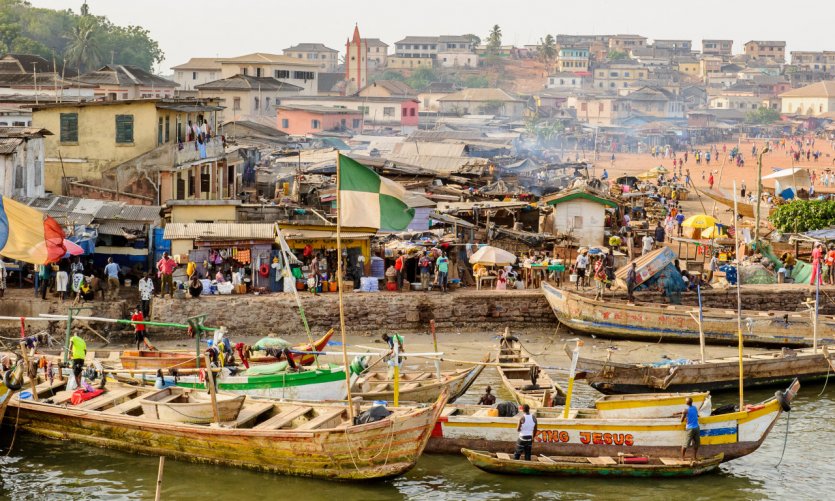 La ville d'Elmina. La ville d'Elmina.