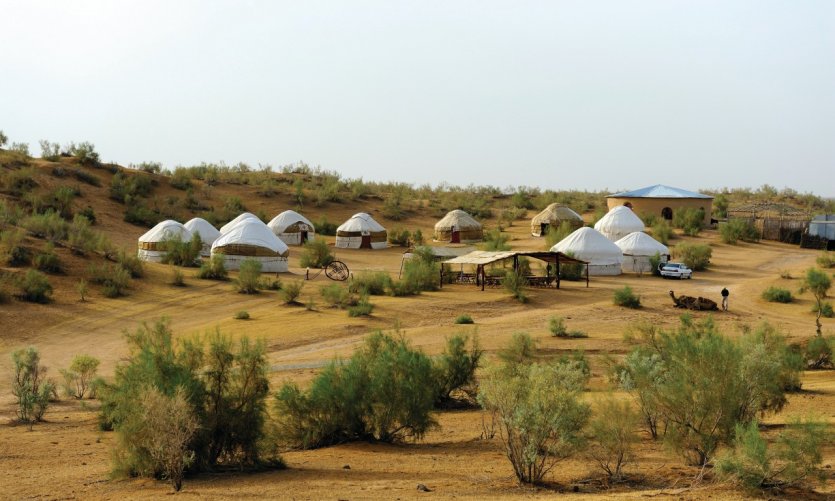 Yurts camp near Lake Aydar Kul. Yurts camp near Lake Aydar Kul.