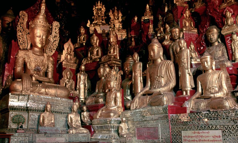 Bouddhas de la grotte de Pindaya. Bouddhas de la grotte de Pindaya.