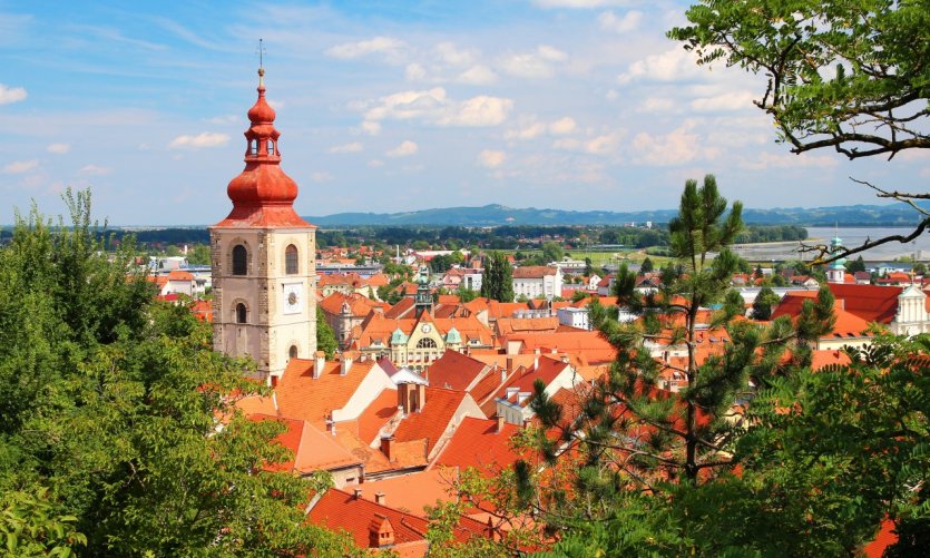 Vue panoramique de Ptuj. Vue panoramique de Ptuj.