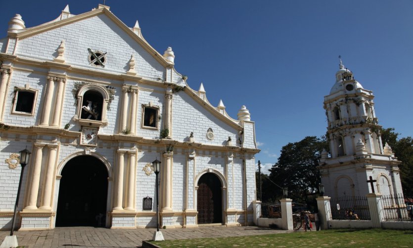 La cathédrale de Saint-Paul de Vigan. La cathédrale de Saint-Paul de Vigan.