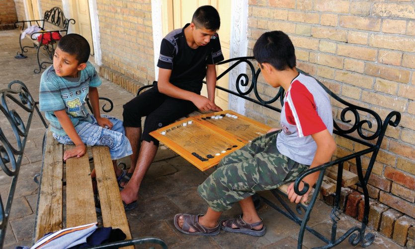Partie de backgammon. Partie de backgammon.