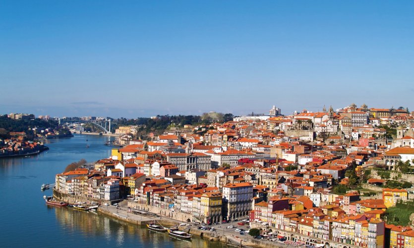 Vue sur la vieille ville de Porto. Vue sur la vieille ville de Porto.