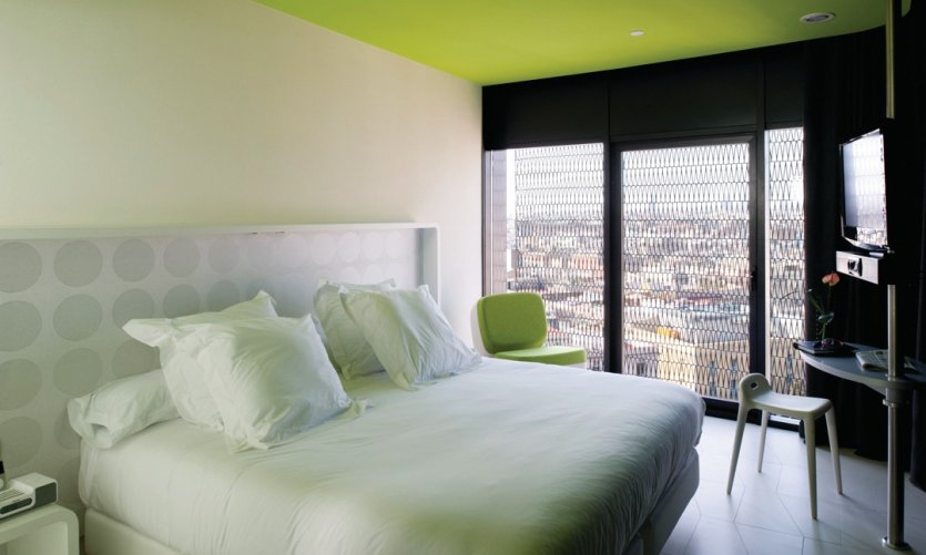 <p>Barcelo\ Raval.</p> <p>Barcelo\ Raval.</p>