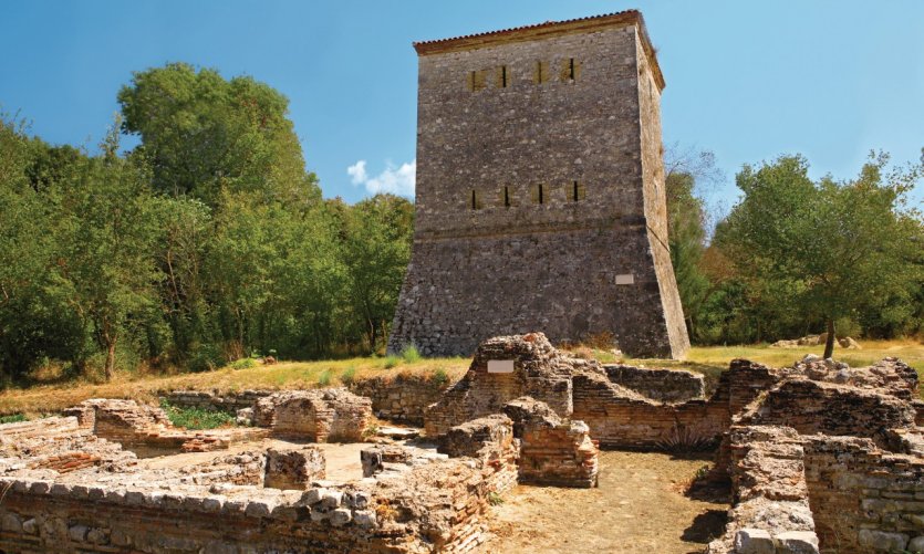 <p>Ruinas de Butrint.</p> <p>Ruinas de Butrint.</p>