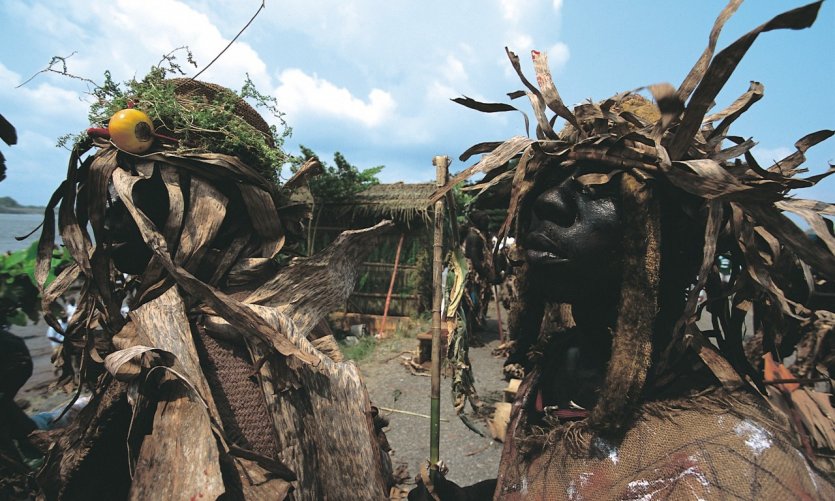 Fête traditionnelle du Ngondo célébrée par le peuple Sawa. Fête traditionnelle du Ngondo célébrée par le peuple Sawa.