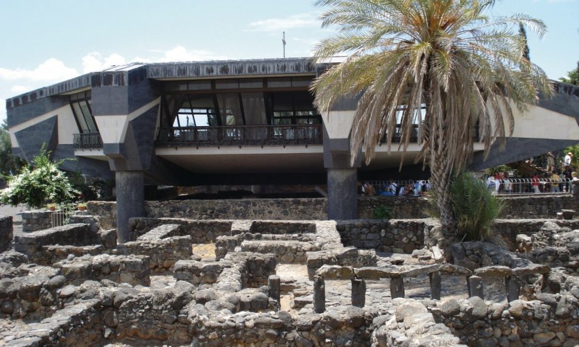 <p>Les vestiges de la synagogue.</p> <p>Les vestiges de la synagogue.</p>