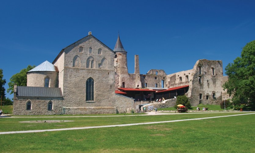 Château de Haapsalu. Château de Haapsalu.