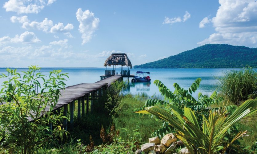 Lac Petén. Lac Petén.