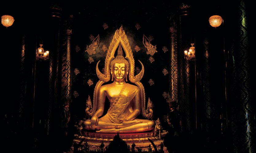 Bouddha Chinarat du Wat Phra Si Ratana Mahathat. Bouddha Chinarat du Wat Phra Si Ratana Mahathat.