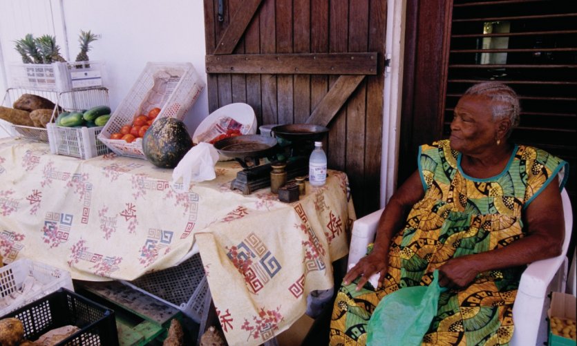 Épicerie à Bouillante. Épicerie à Bouillante.