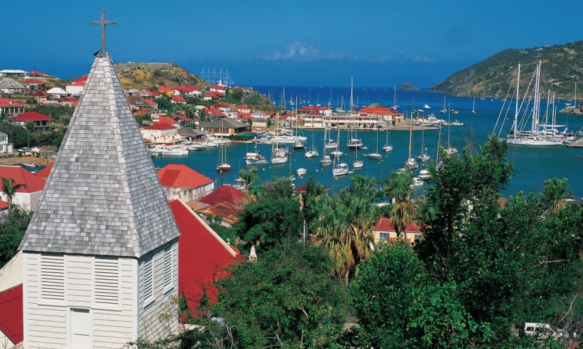 Vue de Gustavia. Vue de Gustavia.