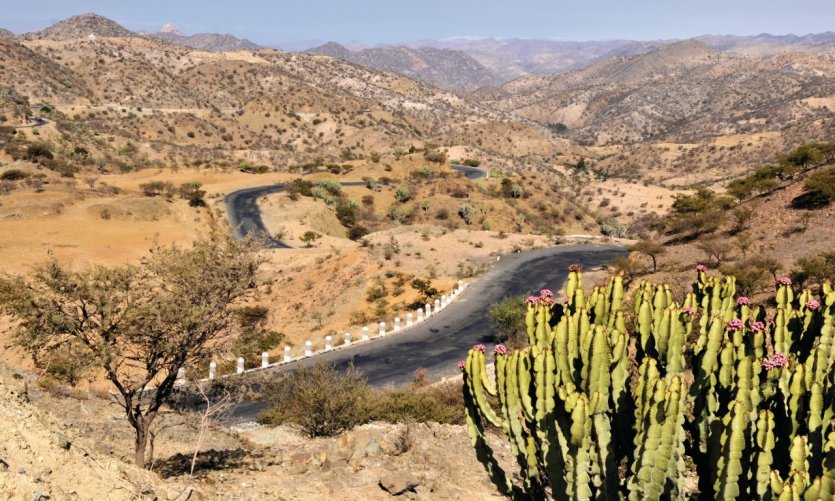 <p>Paysage sur une route d'Asmara à Keren.</p> <p>Paysage sur une route d'Asmara à Keren.</p>