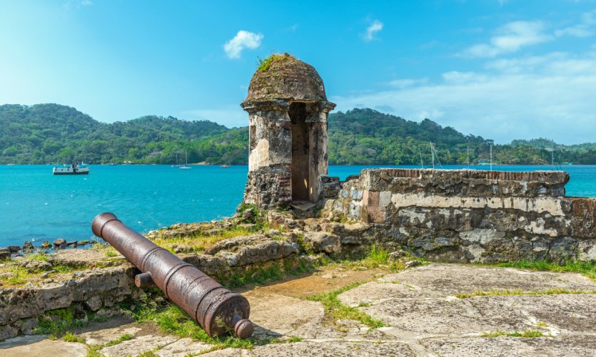 <p>Fort de Santiago, Portobelo.</p> <p>Fort de Santiago, Portobelo.</p>
