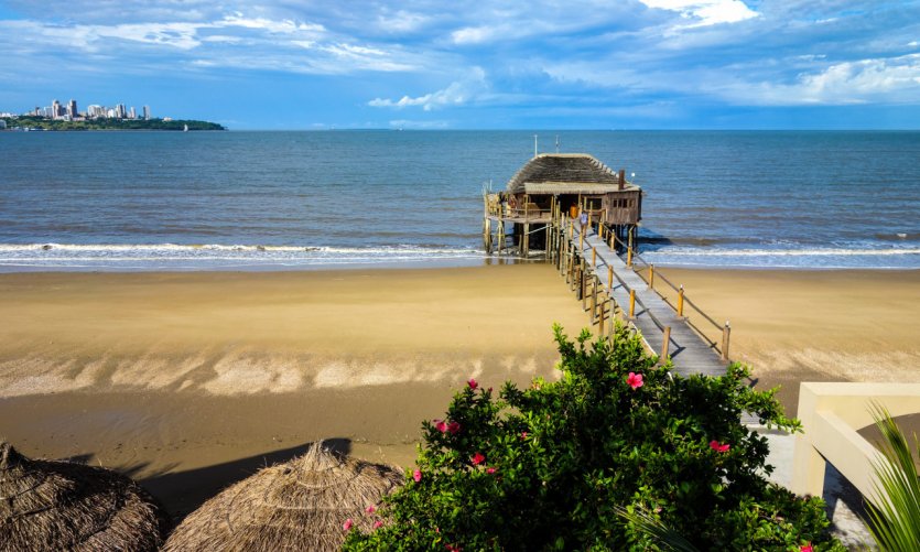 Plage de Catembe. Plage de Catembe.