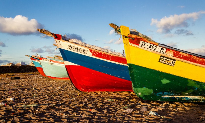 Bateaux traditionnels de pêche, baia das Gatas. Bateaux traditionnels de pêche, baia das Gatas.