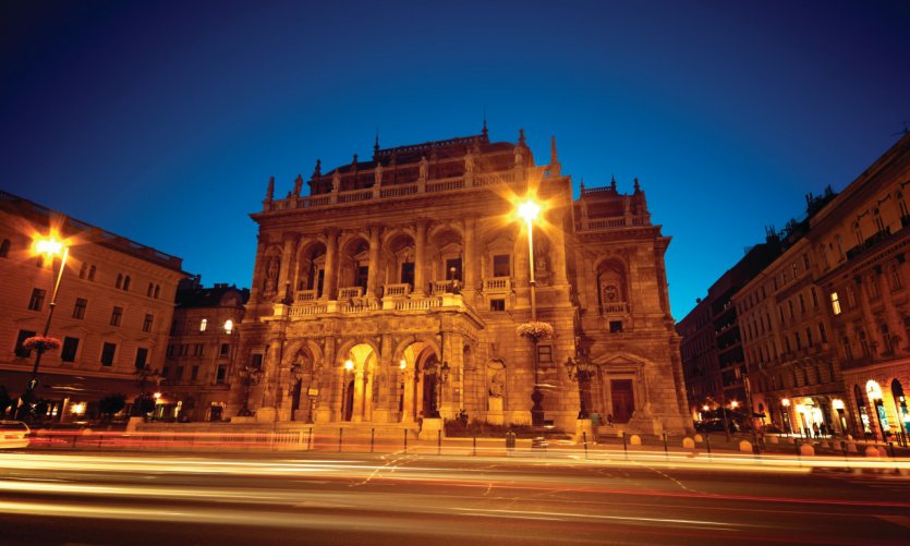 Opéra National hongrois. Opéra National hongrois.