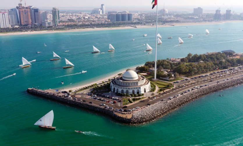 La Corniche. La Corniche.