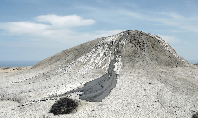 Volcanes de lodo. Volcanes de lodo.