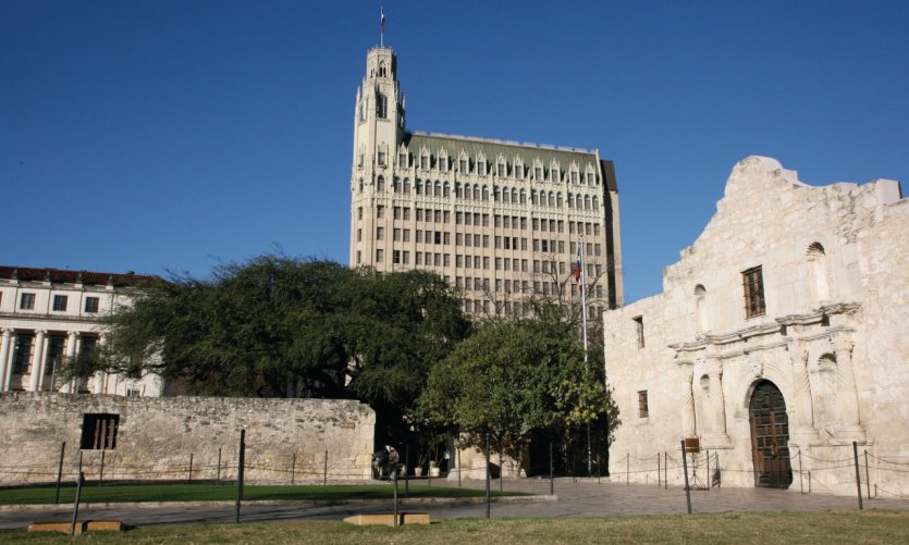 Le Fort Alamo, lieu de la bataille pour l'indépendance du Texas. Le Fort Alamo, lieu de la bataille pour l'indépendance du Texas.