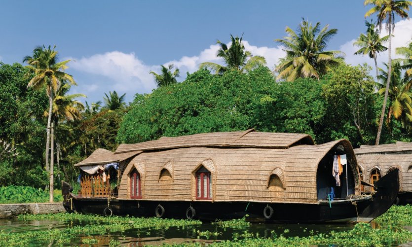 <p>Les backwaters du Kerala.</p> <p>Les backwaters du Kerala.</p>