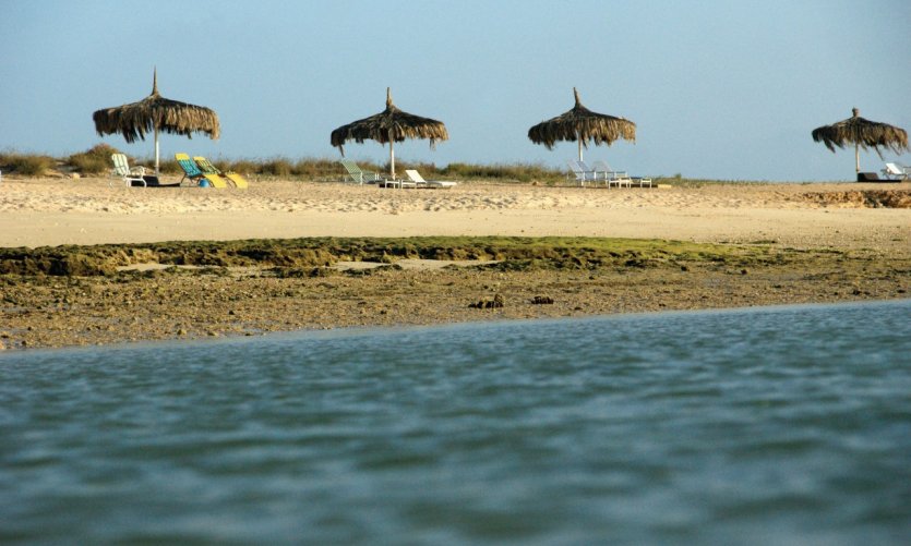 <p>Las playas de las islas Moucha y Maskali.</p> <p>Las playas de las islas Moucha y Maskali.</p>