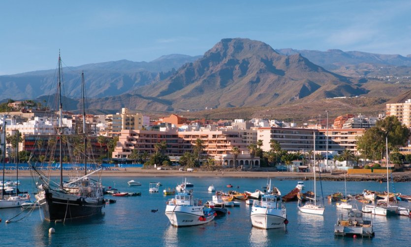 <p>Port de Los Cristianos.</p> <p>Port de Los Cristianos.</p>