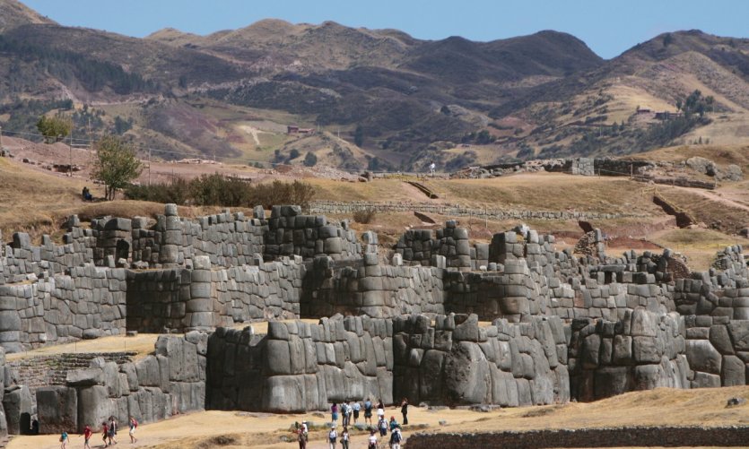 Temple inca de Sacsayhuamán. Temple inca de Sacsayhuamán.
