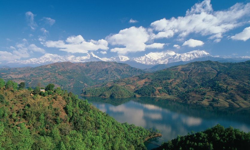 Lacs Begnas et Rupal. Lacs Begnas et Rupal.