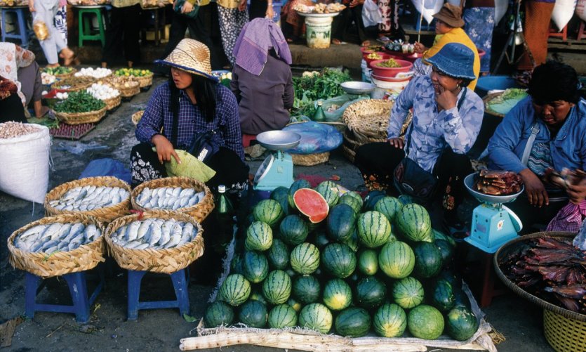 Marché de Battambang. Marché de Battambang.