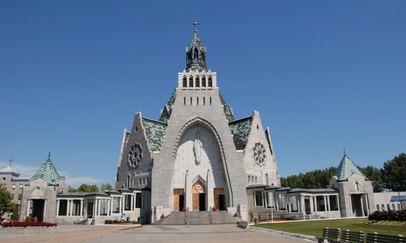 <p>Sanctuaire de Notre-Dame-du-Cap.</p> <p>Sanctuaire de Notre-Dame-du-Cap.</p>
