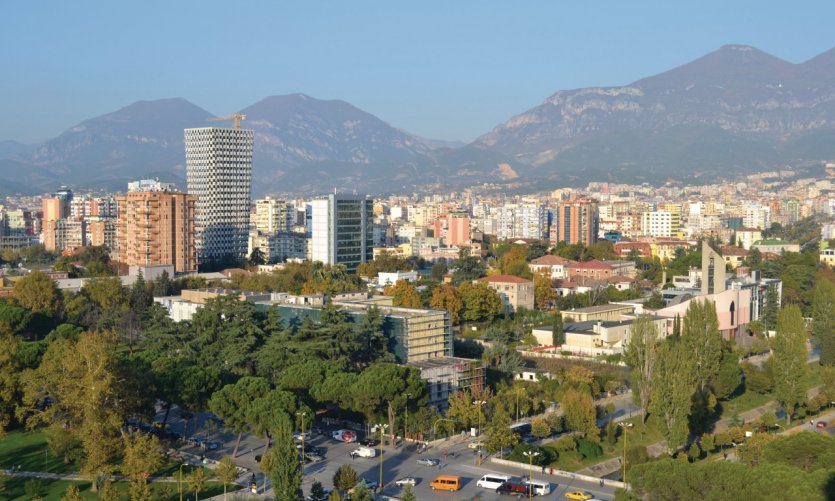 Panorama sur Tirana. Panorama sur Tirana.