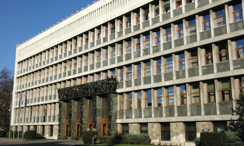 El Parlamento. El Parlamento.