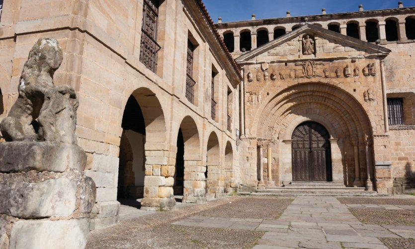 Collégiale Santa Juliana. Collégiale Santa Juliana.