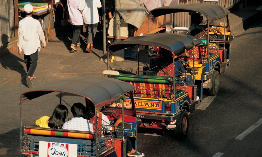 Tuk-Tuk dans les rues de Chiang Mai. Tuk-Tuk dans les rues de Chiang Mai.