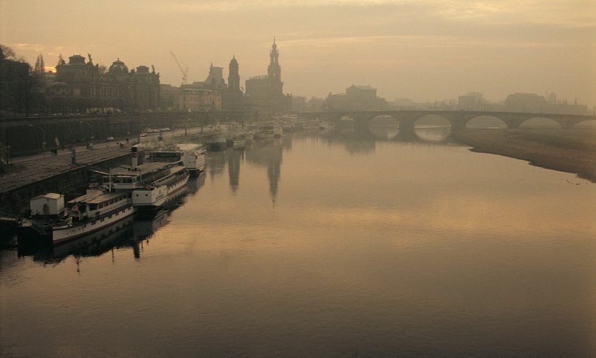 L'Elbe au coucher du soleil L'Elbe au coucher du soleil