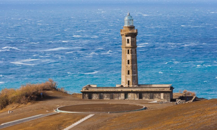<p>Phare lighthouse.</p> <p>Phare lighthouse.</p>