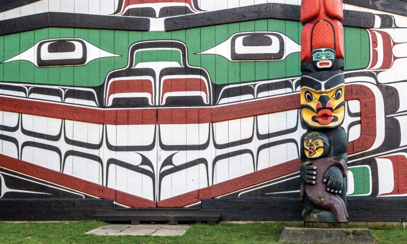 La superbe Mungo Martin House du Thunderbird Park, Victoria. La superbe Mungo Martin House du Thunderbird Park, Victoria.